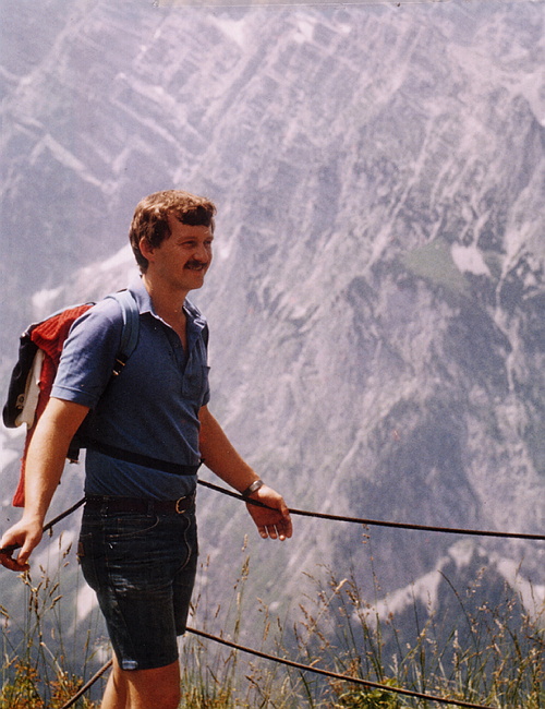 1981-06.jpg
